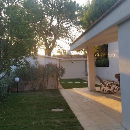 Villa A Marina Di ออสตูนี ภายนอก รูปภาพ